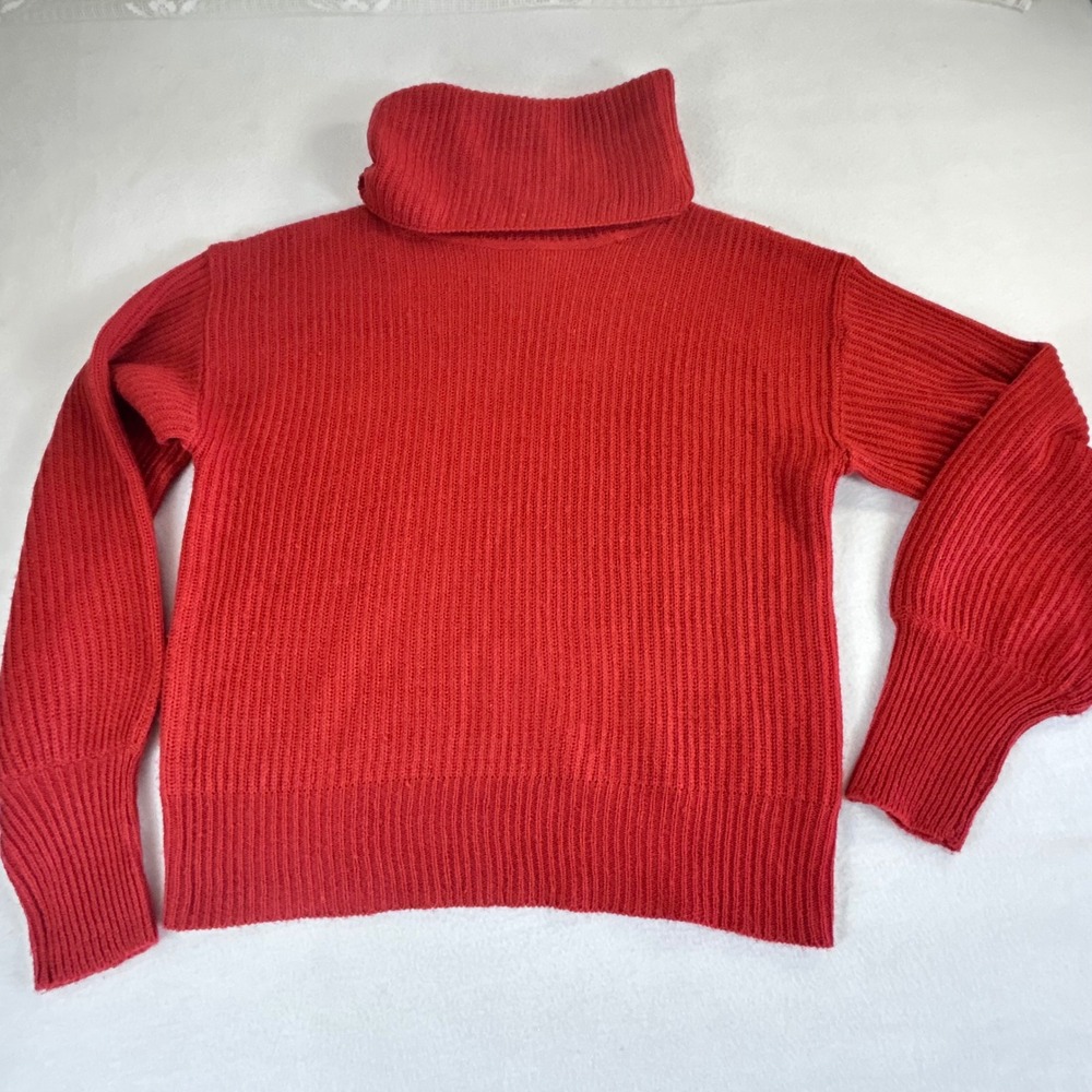 Ambiance Apparel Red Ribbed Turtleneck Sweater Womens Sz S Chunky Knit Pullover